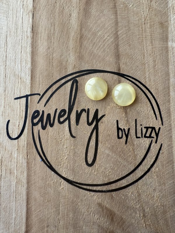 Oorknopje geel gevlamd