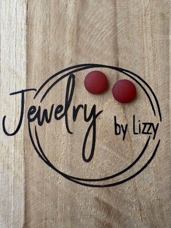 Oorknopje donkerrood mat