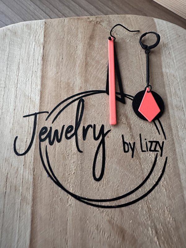 assymetrische oorbel 